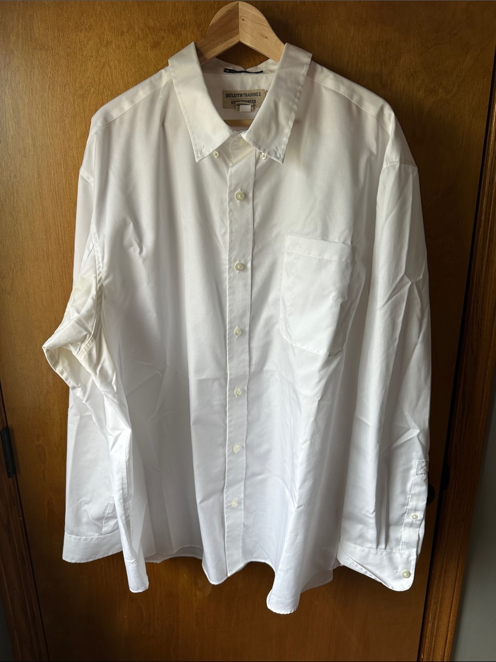 Duluth men’s long sleeve shirt- magnets
